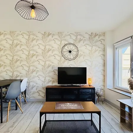 Sunrise Au Pied De La Apartment *